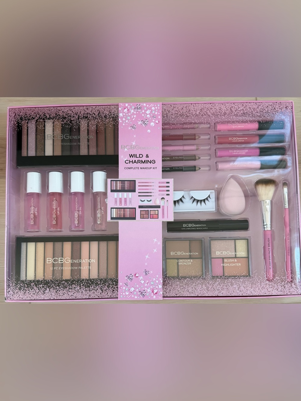 NWT BCBGeneration Wild & Charming Makeup Kit - Pink